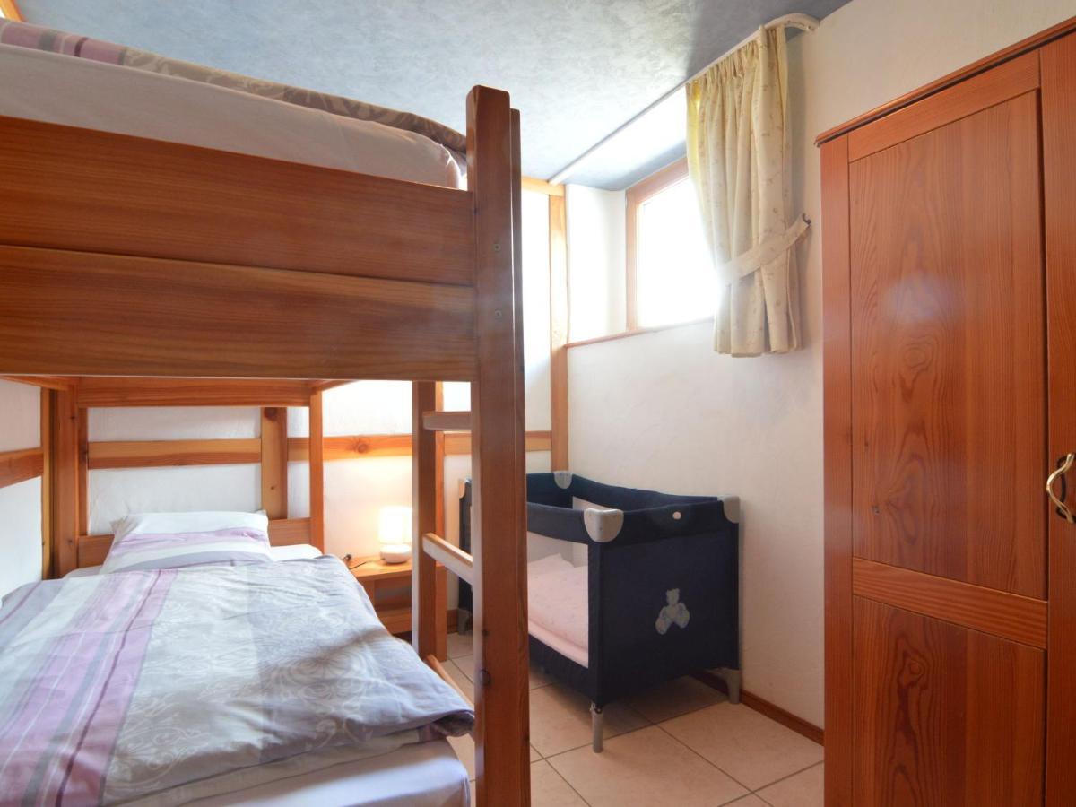 Lovely Holiday Home In B Tgenbach By The Lake Butgenbach Bagian luar foto