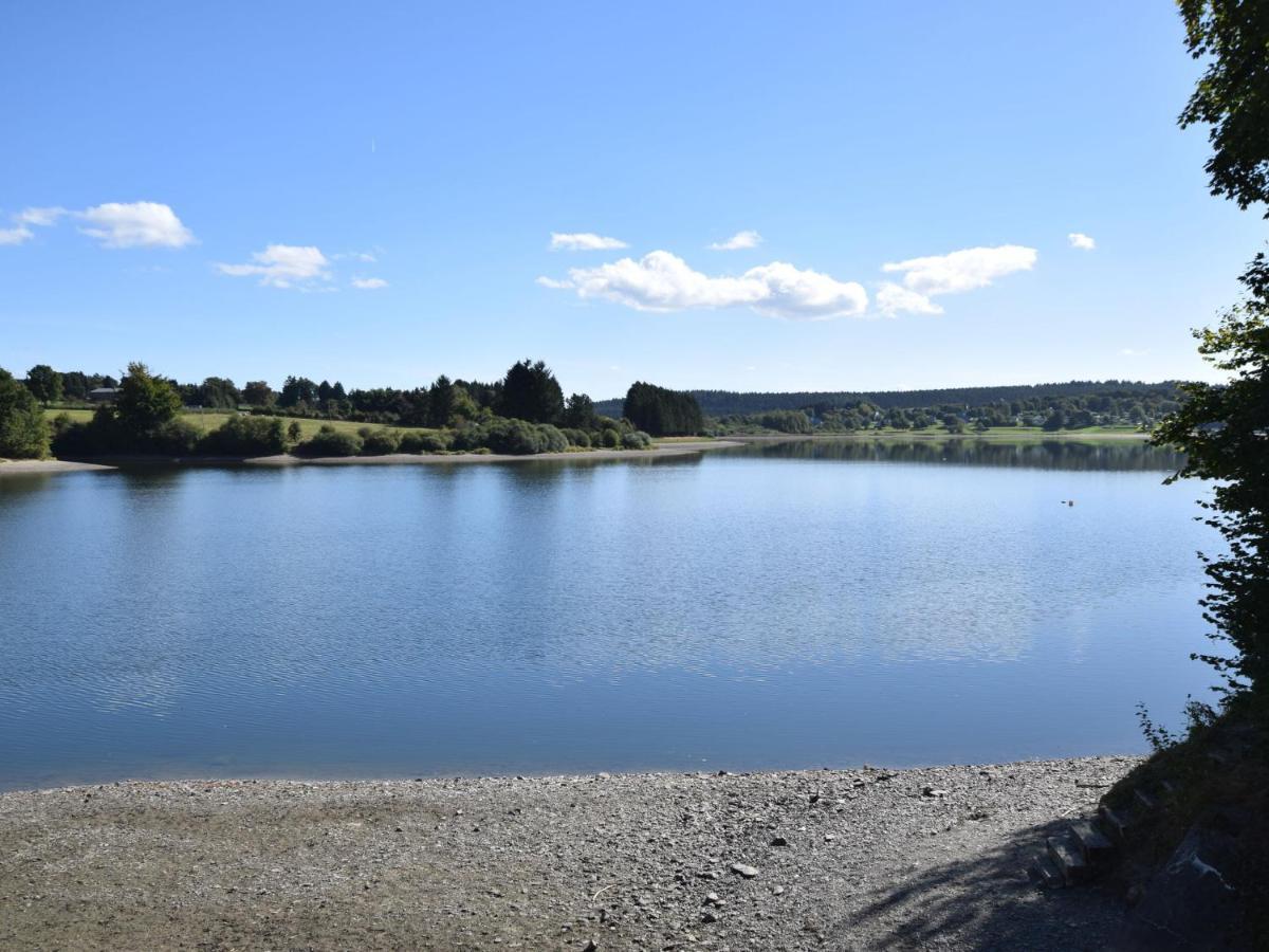 Lovely Holiday Home In B Tgenbach By The Lake Butgenbach Bagian luar foto
